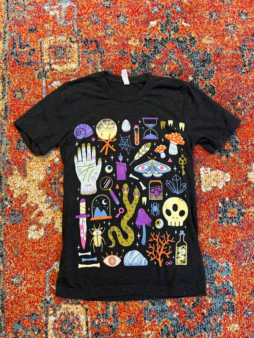 Witchy T shirt size xsmall